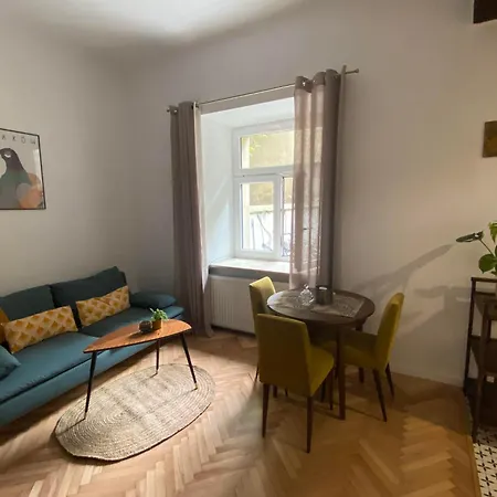 Apartament Z Golebiem Na Scianie Apartmán Krakov